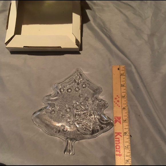 Celebrations Crystal Clear 7 1/2" Christmas Tree Glass Plate - Picture 7 of 12